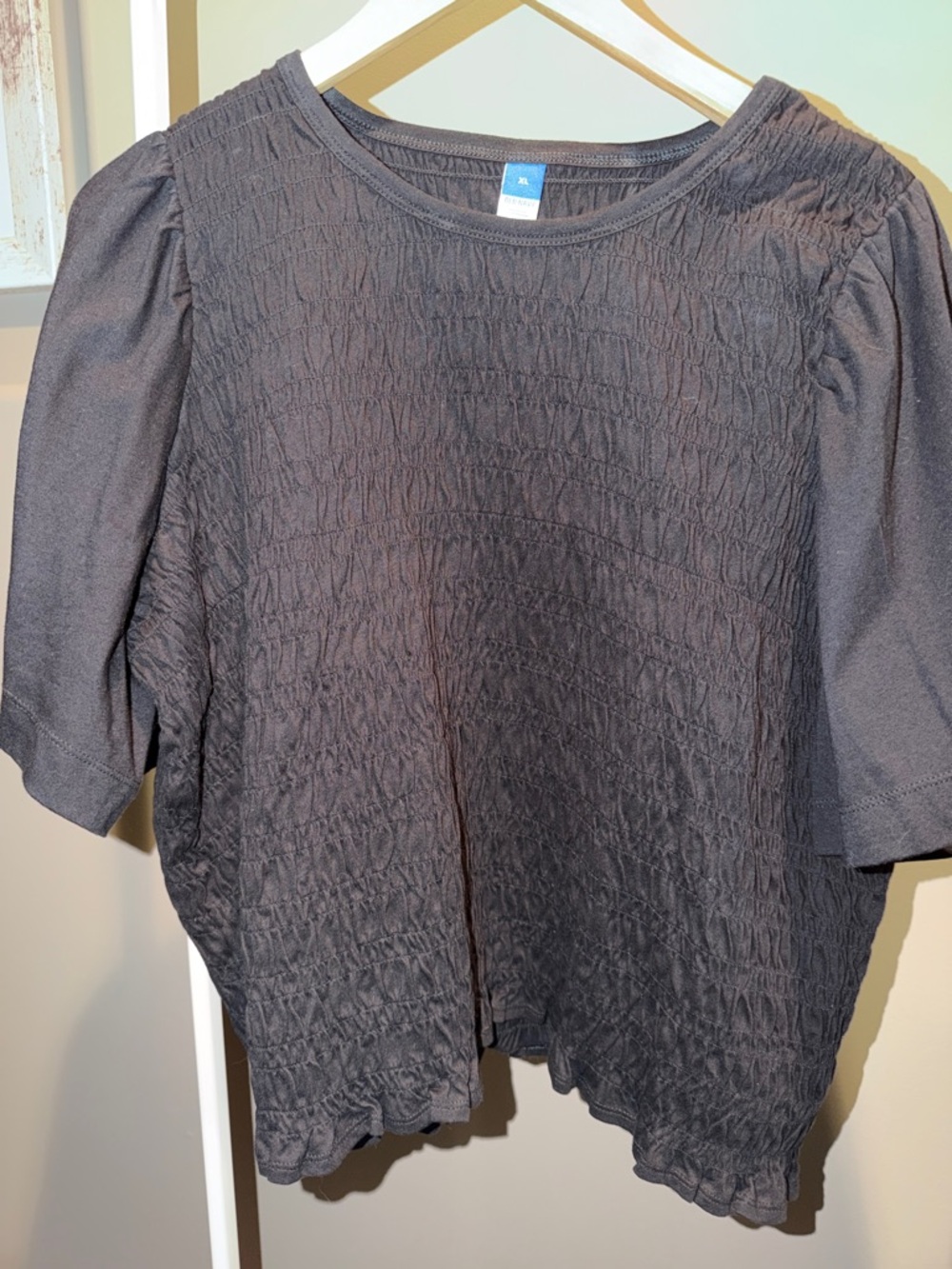 Old Navy Black Smocked Short Sleeve Top